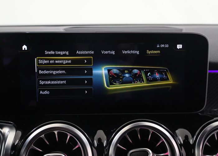 Mercedes-Benz GLB 200 Business Solution AMG