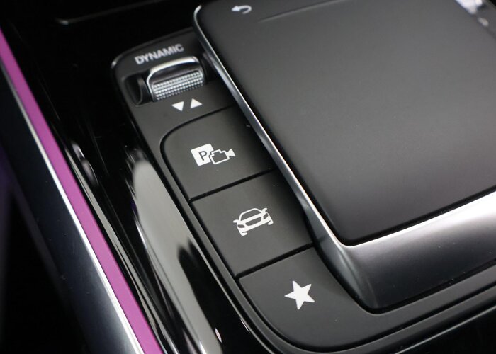 Mercedes-Benz GLB 200 Business Solution AMG