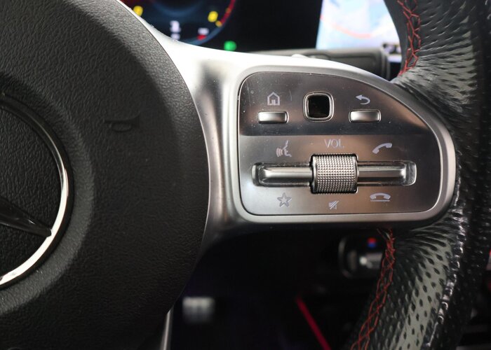Mercedes-Benz GLB 200 Business Solution AMG