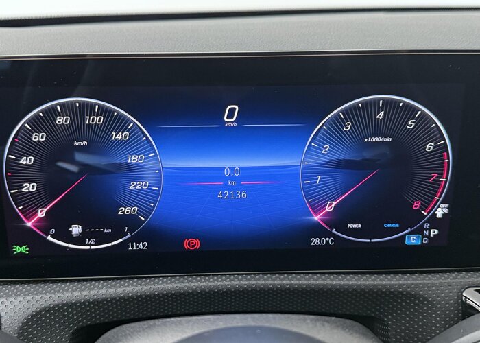 Mercedes-Benz A-Klasse 180 Star Edition AMG Line