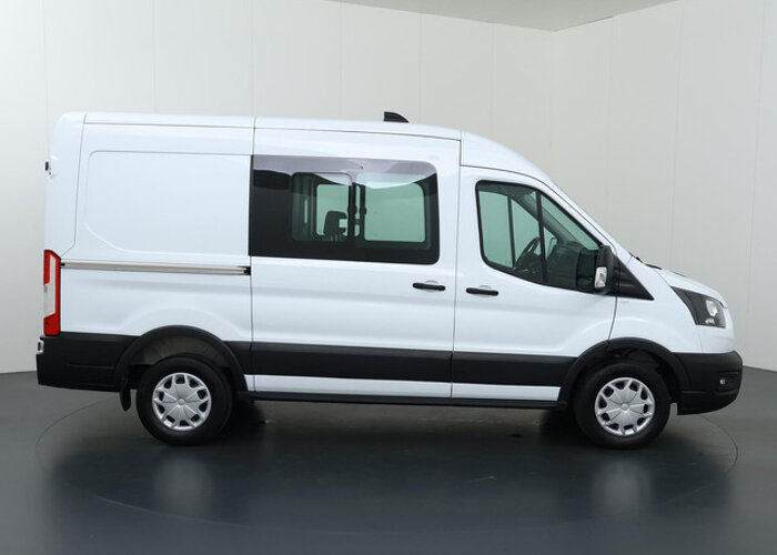 Ford Transit 330 2.0 TDCI L2 H2 Dubbele Cabine Trend