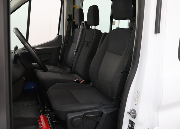 Ford Transit 330 2.0 TDCI L2 H2 Dubbele Cabine Trend