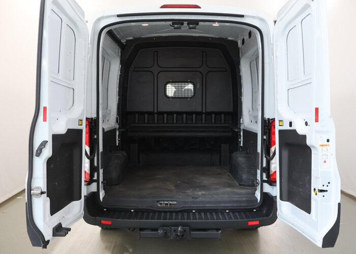 Ford Transit 330 2.0 TDCI L2 H2 Dubbele Cabine Trend