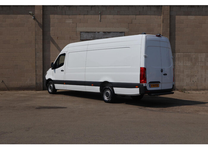 Mercedes-Benz Sprinter 319 CDI | L4 H2 | XXL | RWD | AUTOMAAT |