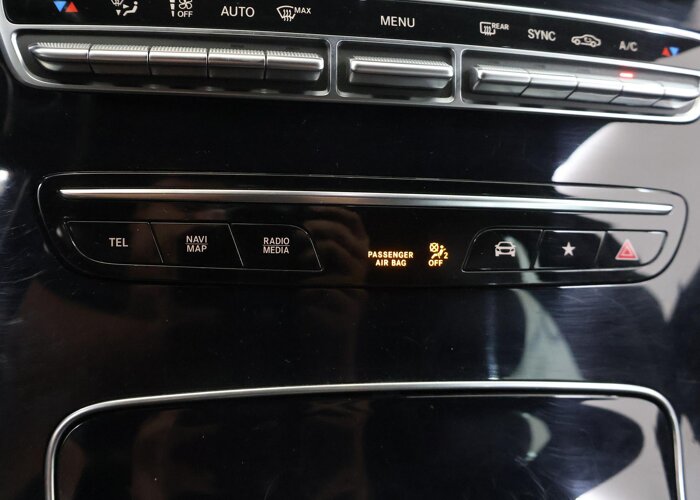 Mercedes-Benz GLC 300 4MATIC Premium