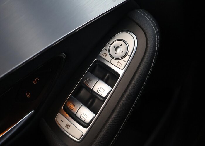 Mercedes-Benz GLC 300 4MATIC Premium