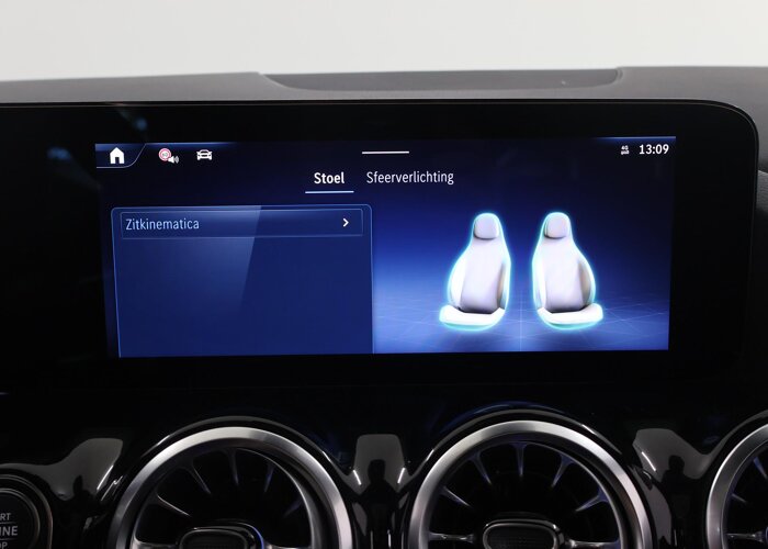 Mercedes-Benz B-Klasse 250e Business Solution AMG