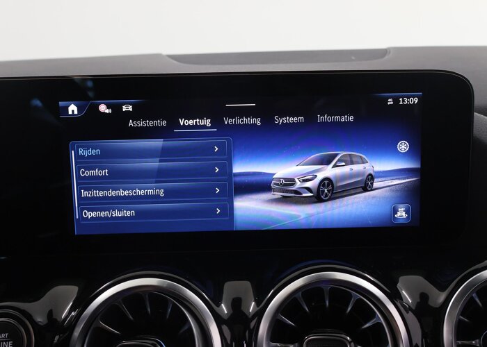 Mercedes-Benz B-Klasse 250e Business Solution AMG