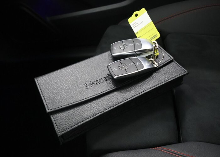 Mercedes-Benz B-Klasse 250e Business Solution AMG