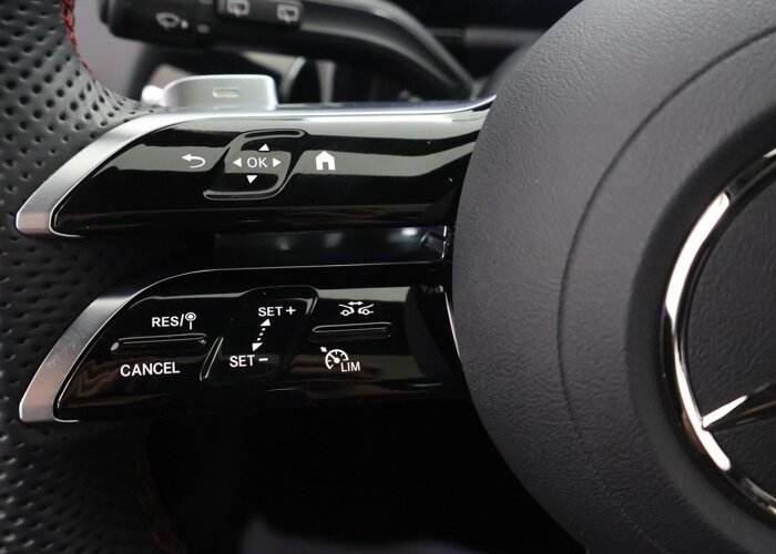 Mercedes-Benz B-Klasse 250e Business Solution AMG