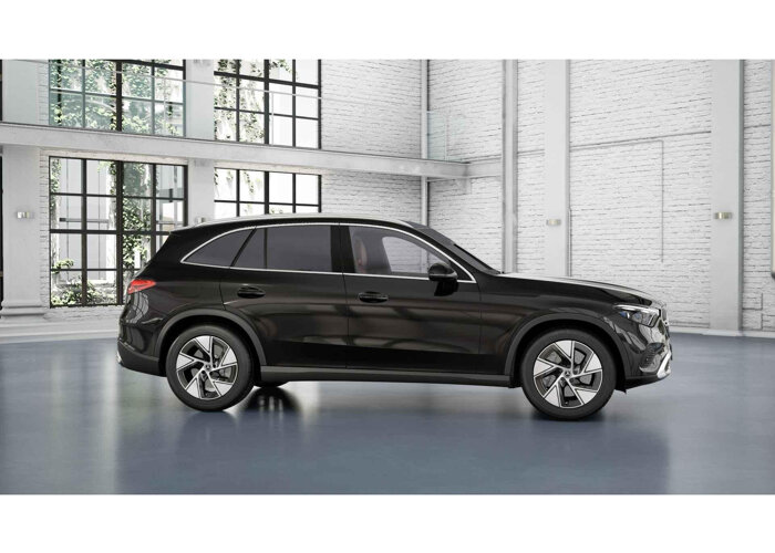 Mercedes-Benz GLC 300e 4MATIC Luxury Line