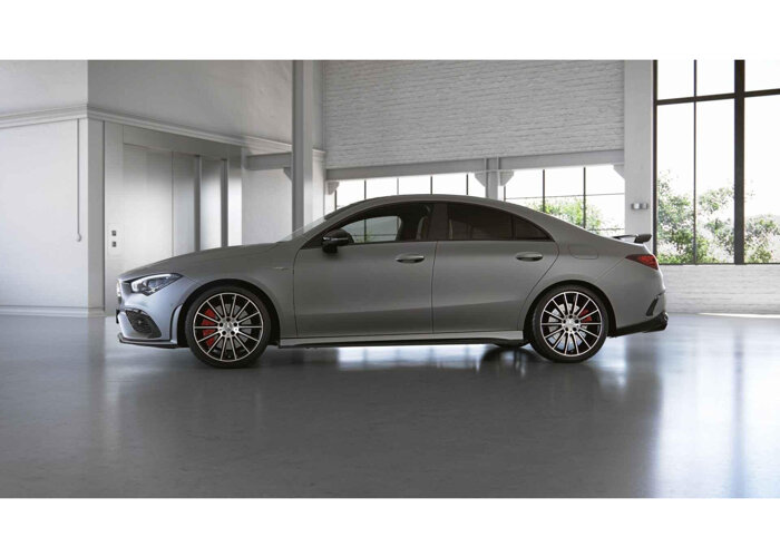 Mercedes-Benz CLA-Klasse AMG 35 4MATIC