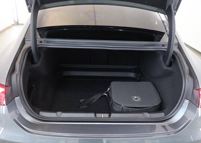 Mercedes-Benz EQE 300 Business Line 89 kWh
