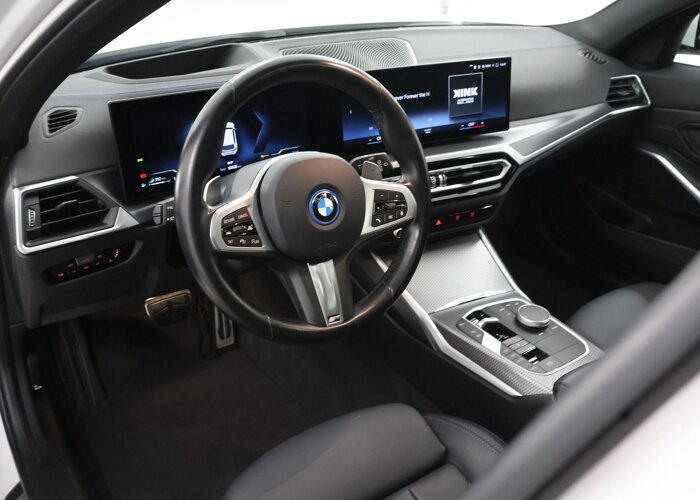 BMW 3 Serie Touring 330e M-Sport
