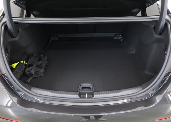 Mercedes-Benz C-Klasse 180 Star Edition AMG Line Plus