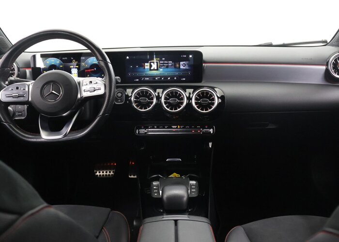 Mercedes-Benz A-Klasse 180 Business Solution AMG