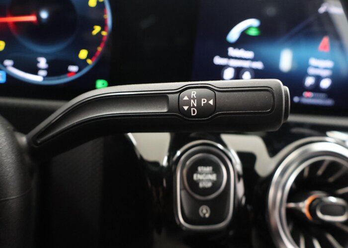 Mercedes-Benz A-Klasse 180 Business Solution AMG