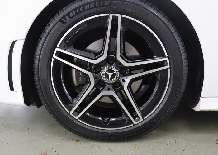 Mercedes-Benz A-Klasse 180 Business Solution AMG