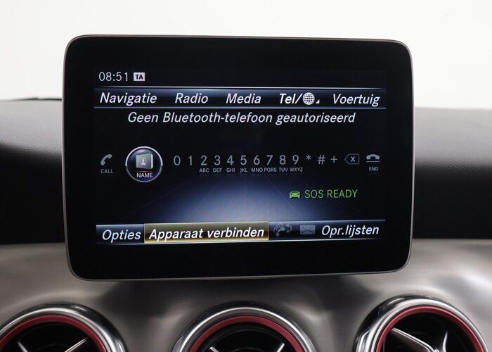 Mercedes-Benz GLA 180 Business Solution AMG