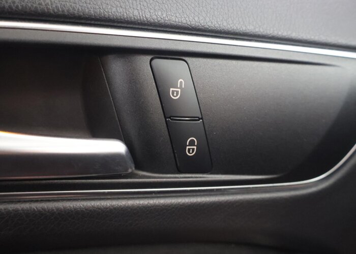 Mercedes-Benz GLA 180 Business Solution AMG