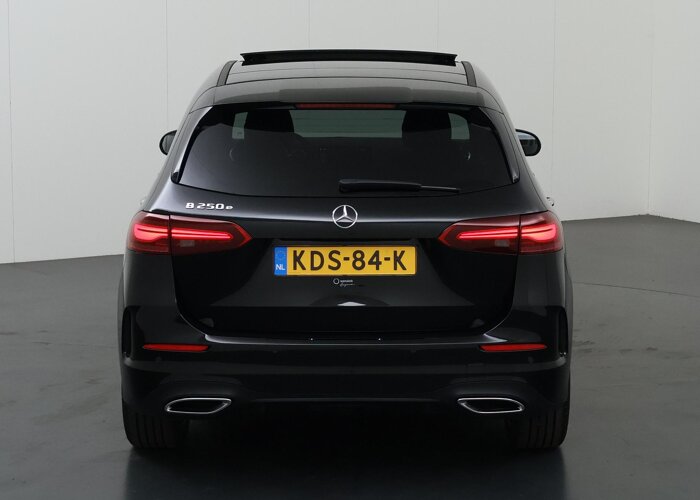 Mercedes-Benz B-Klasse 250e Business Solution AMG