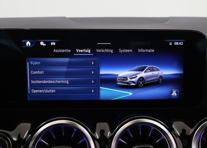 Mercedes-Benz B-Klasse 250e Business Solution AMG