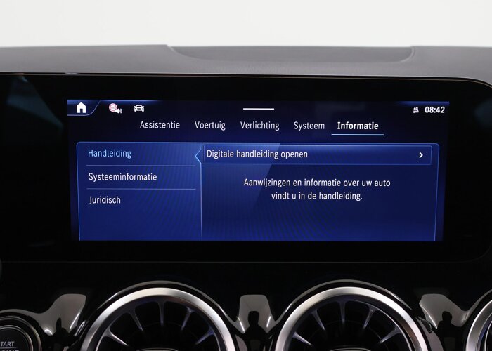 Mercedes-Benz B-Klasse 250e Business Solution AMG