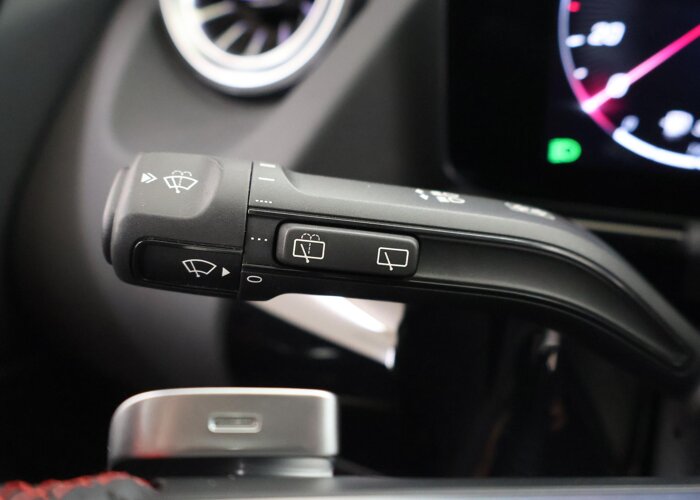 Mercedes-Benz B-Klasse 250e Business Solution AMG