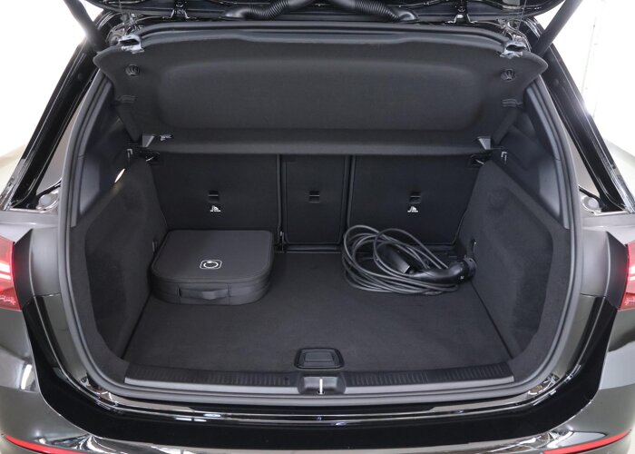 Mercedes-Benz B-Klasse 250e Business Solution AMG