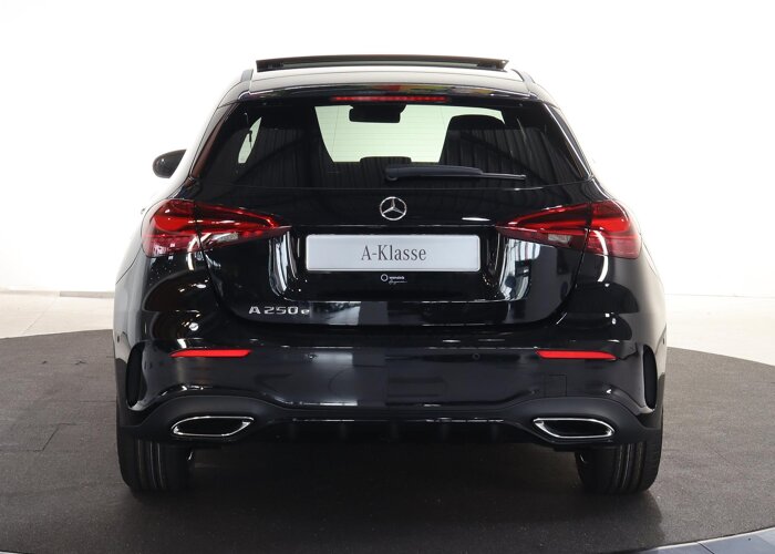 Mercedes-Benz A-Klasse 250e Business Solution AMG