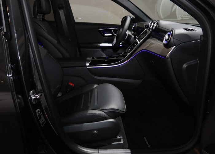 Mercedes-Benz GLC 300e 4MATIC Sport Edition