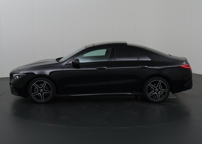 Mercedes-Benz CLA-Klasse 180 Star Edition AMG NIGHT