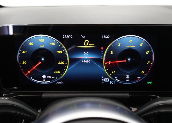 Mercedes-Benz GLA 180 Business Solution AMG
