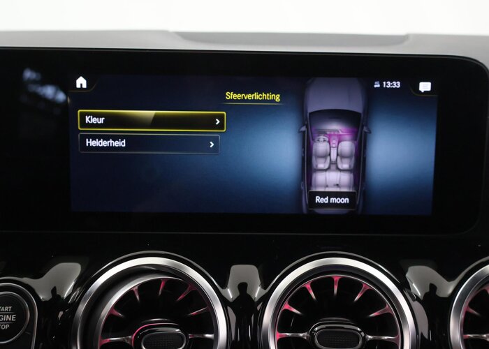 Mercedes-Benz GLA 180 Business Solution AMG