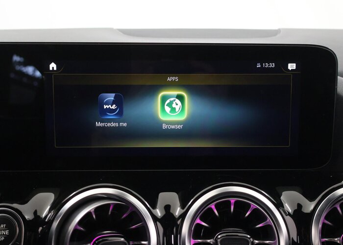 Mercedes-Benz GLA 180 Business Solution AMG