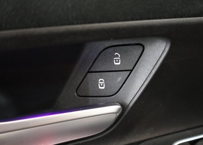 Mercedes-Benz GLA 180 Business Solution AMG