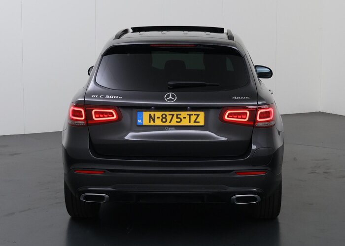 Mercedes-Benz GLC 300e 4MATIC Business Solution AMG