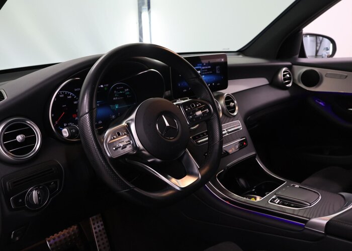 Mercedes-Benz GLC 300e 4MATIC Business Solution AMG