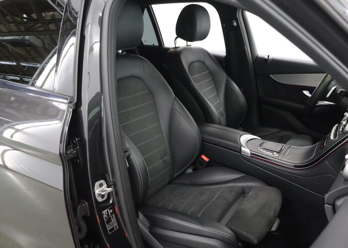 Mercedes-Benz GLC 300e 4MATIC Business Solution AMG