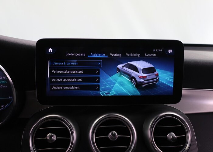 Mercedes-Benz GLC 300e 4MATIC Business Solution AMG