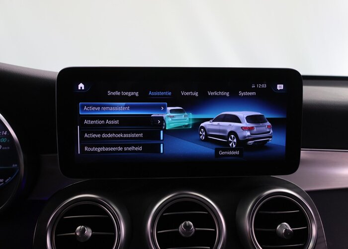 Mercedes-Benz GLC 300e 4MATIC Business Solution AMG