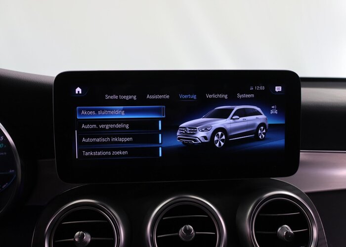 Mercedes-Benz GLC 300e 4MATIC Business Solution AMG