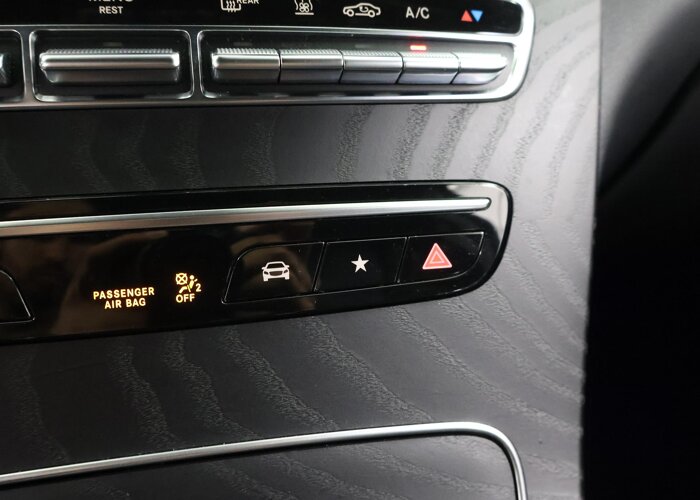 Mercedes-Benz GLC 300e 4MATIC Business Solution AMG