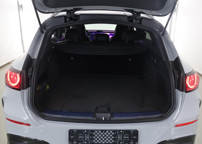 Mercedes-Benz GLC 400 4MATIC Launch Edition 94 kWh