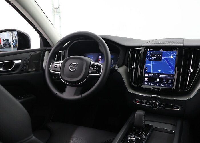 Volvo XC60 2.0 T8 Plug-in hybrid AWD Plus Dark