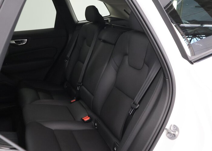 Volvo XC60 2.0 T8 Plug-in hybrid AWD Plus Dark