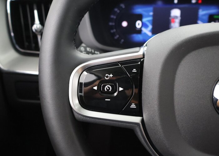 Volvo XC60 2.0 T8 Plug-in hybrid AWD Plus Dark