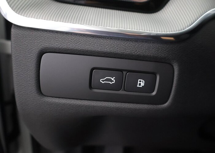 Volvo XC60 2.0 T8 Plug-in hybrid AWD Plus Dark