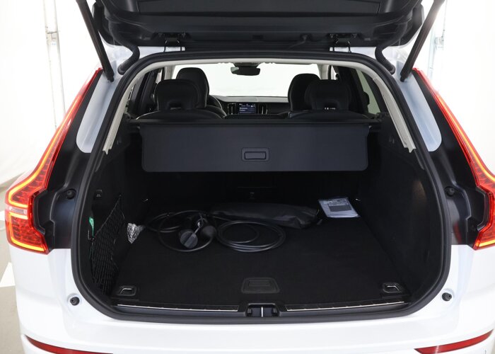 Volvo XC60 2.0 T8 Plug-in hybrid AWD Plus Dark