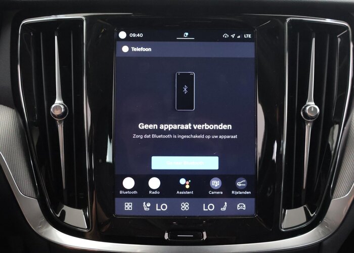 Volvo V60 2.0 T8 Plug-in hybrid AWD Plus Dark